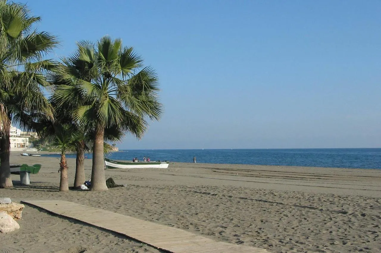 埃斯特波纳Playa Angel公寓 0*, 埃斯特波纳 西班牙
