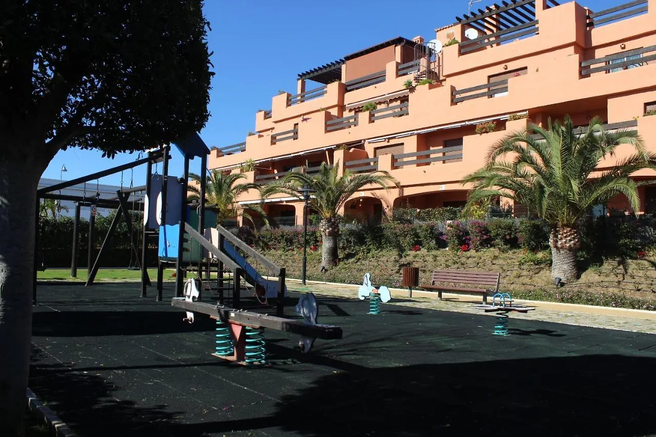 埃斯特波纳Playa Angel公寓 公寓